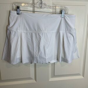 Lululemon White Pleated Athletic Skort 12